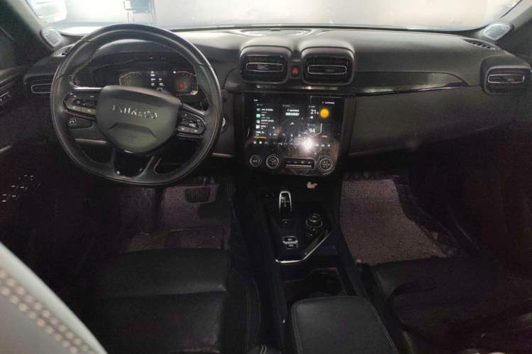 Used Lynk & Co 03 2022 1.5TD DCT JingPro Interior 2