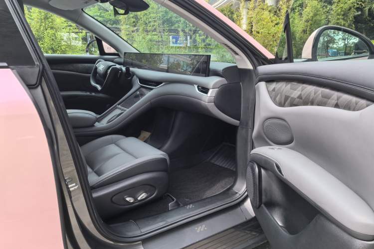 Used IM LS6 2023 Max Standard Edition