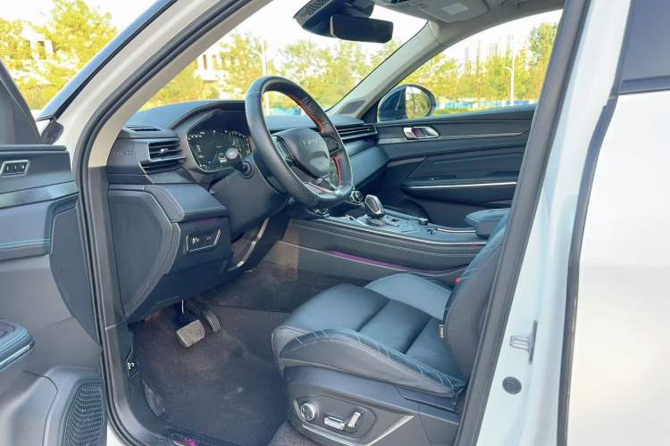 Used Lynk & Co 05 2020 2.0TD Two-Wheel Drive Shine Halo