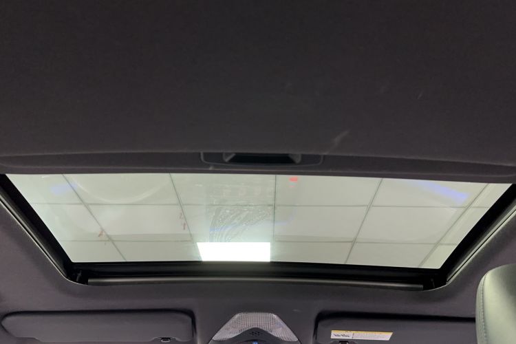 Used Toyota IZOA 2018 2.0L Yichi Edition China V Standard