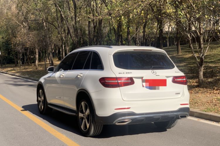 Used Mercedes-Benz GLC 2017 GLC 260 4MATIC Luxury Model
