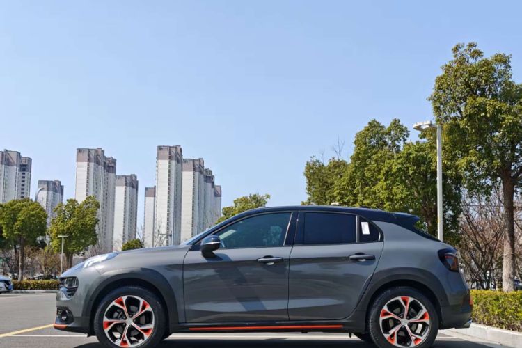 Used Lynk & Co 02 2018 1.5T DCT Two-Wheel Drive Zhaopu Version China V Standard
