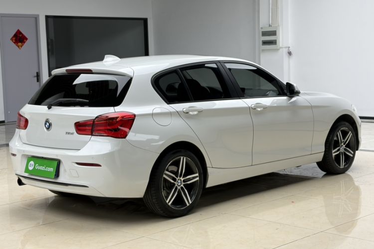 Used BMW 1 Series 2018 118i Sport Design Package Exterior 7