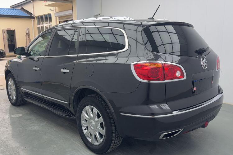 Used Buick Enclave 2014 3.6L Two-Wheel Drive Elite Comfort Version