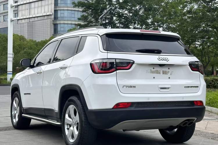 Used Jeep Compass 2019 220T Automatic Family Edition