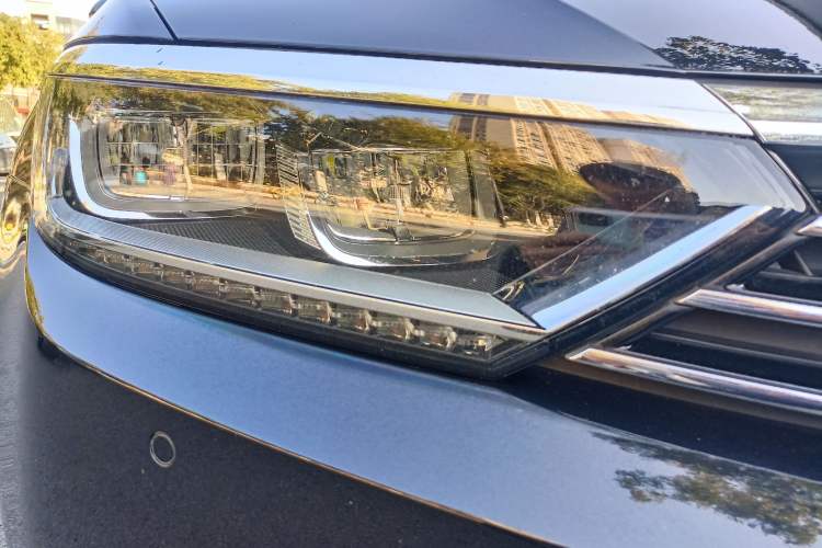 Used Volkswagen Magotan 2019 330TSI DSG Leading Edition China V Standard