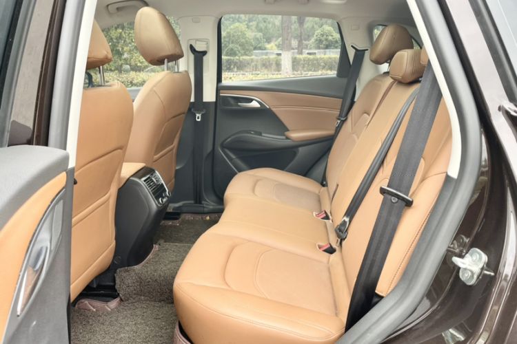 Used BORGWARD BX7 2016 28T 2WD Elite Edition 5-seater
