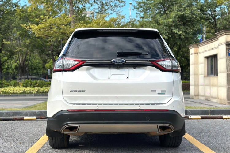 Used Ford Edge 2018 EcoBoost 245 Two-Wheel-Drive Titanium 7-Seater China V Standard