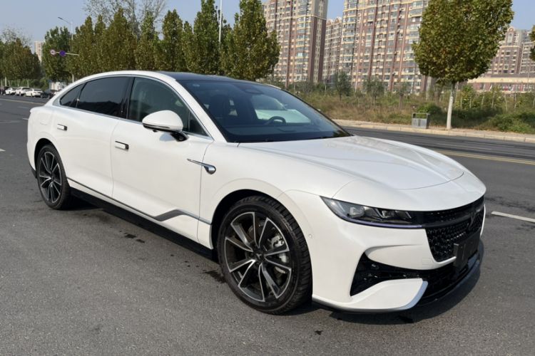 Used VOYAH PASSION 2024 PHEV Four-Wheel Drive Ultra-Long Range Flagship Model