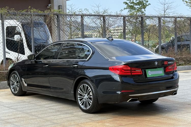 Used BMW 5 Series 2018 530Li Luxury Edition Premium Package
