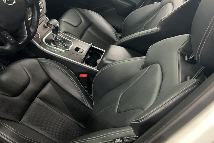 Used Land X7 2015 2.0T Panoramic Prestige Edition