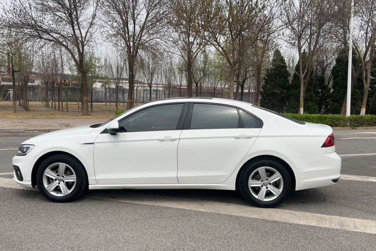 Used Volkswagen Lamando 2021 230TSI DSG Fashion Edition Exterior 3