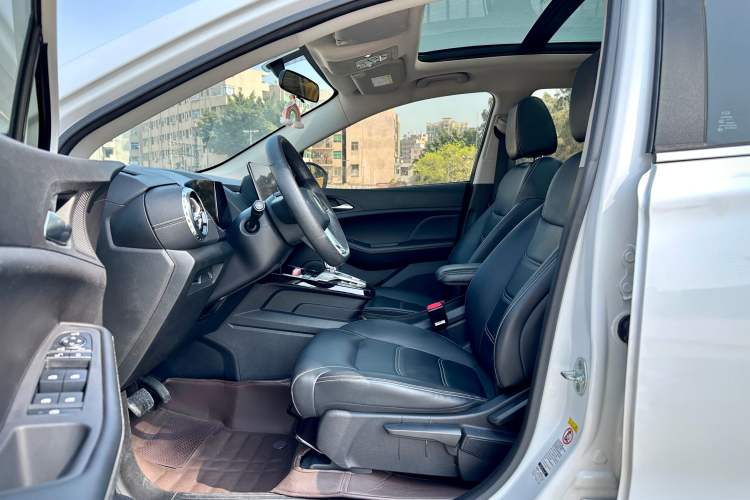 Used BYD Yuan New Energy 2019 EV360 Smart Connect Enjoyment Model