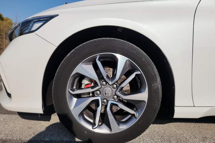 Used Honda Inspire 2019 260TURBO Elegant Edition China VI Emission Standard
