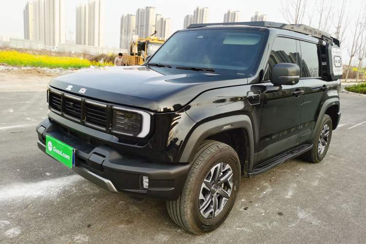 Used BAIC Off-Road BJ40 2024 2.0T All-New Urban Hunter Edition Chivalrous Style