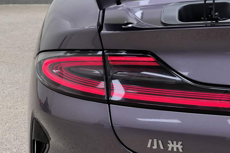 Used Xiaomi Auto SU7 2024 Four-Wheel Drive Ultra-Long Range Advanced Intelligent Driving Max Edition Exterior 4