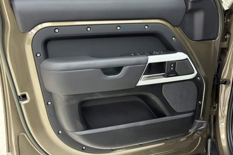 Used Land Rover Defender 2023 110 3.0T P400 X-DYNAMIC HSE