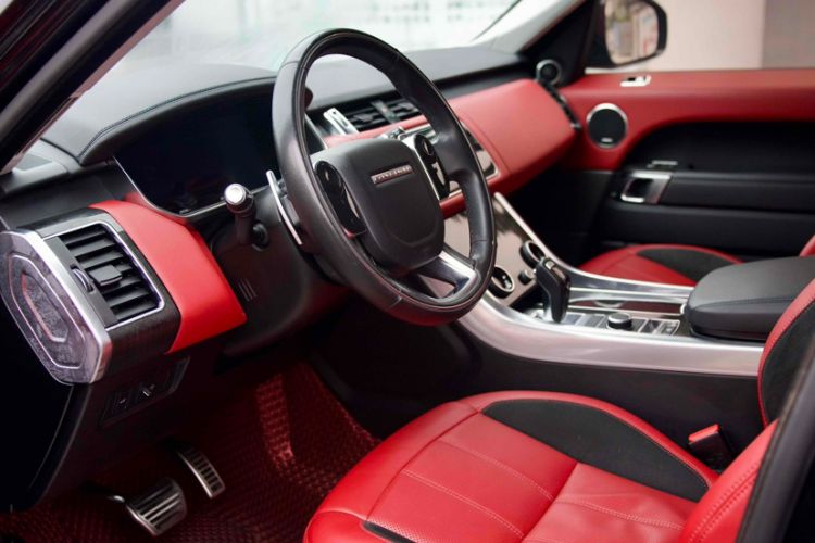 Used Land Rover Range Rover Sport 2021 3.0 L6 YAO Black Edition