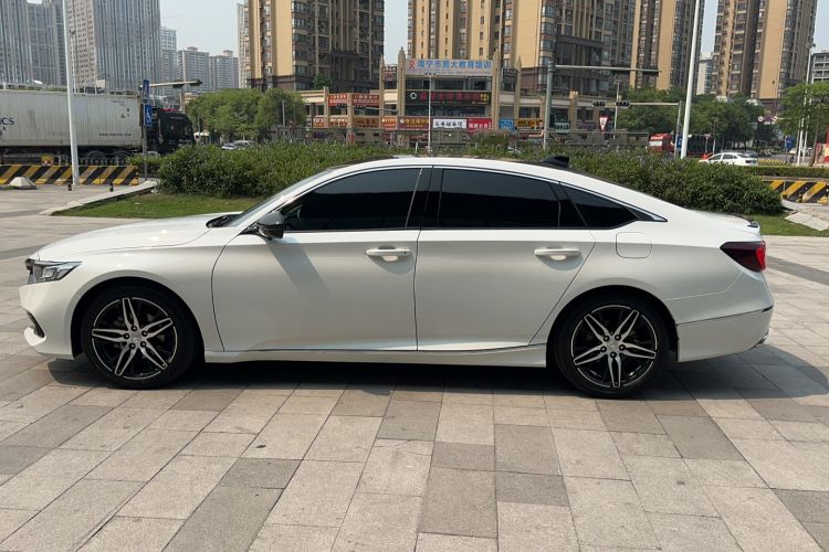 Used Honda Accord 2022 260TURBO Phantom Night · Prestige Edition Exterior 2