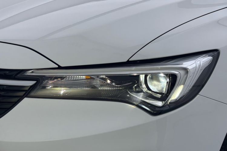 Used Buick Verano 2022 Pro 533T Enjoyment Edition Left Front Headlight