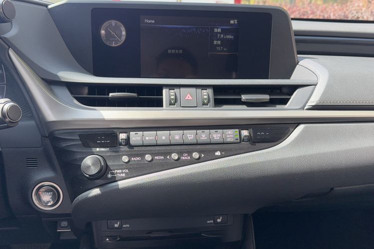 Used Lexus ES 2020 200 Excellence Edition
