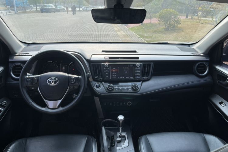 Used Toyota RAV4 2018 2.5L Automatic 4x4 Elite i Edition