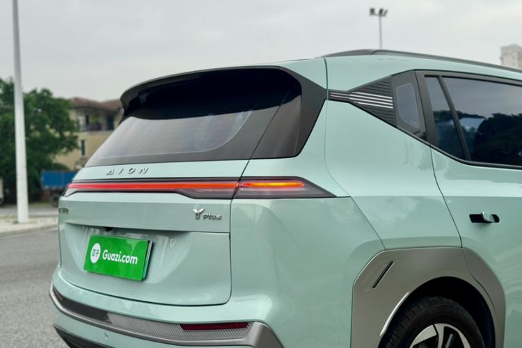 Used AION Y 2024 Plus 510 Intelligent Driving Version Exterior 6