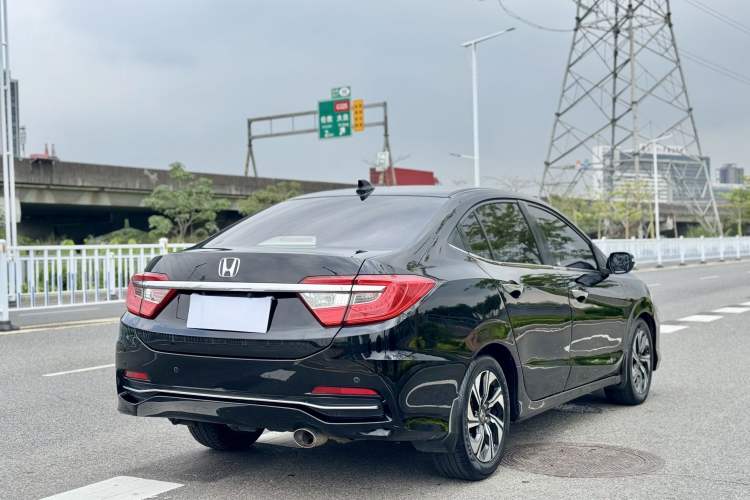 Used Honda Crider 2016 1.8L CVT Comfort Version
