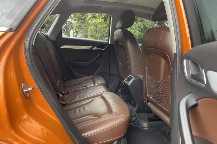 Used Audi Q3 2016 35 TFSI Collection Edition quattro Enjoyment Model
