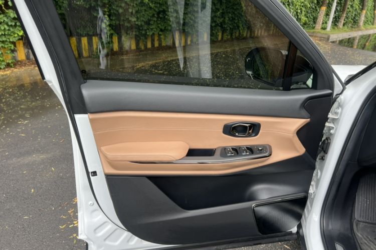Used Nio ES8 2020 580 km Range Signature Edition Six-Seater Version
