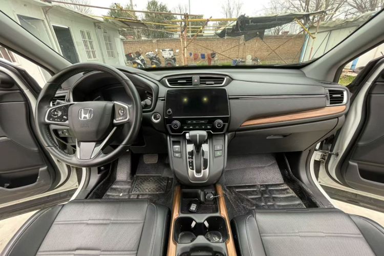 Used Honda CR-V 2019 Brilliant Edition Plus 240TURBO CVT Two-Wheel Drive Fashion Version China VI Emission Standard