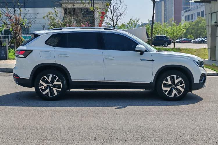 Used Volkswagen Tayron 2024 330TSI Two-Wheel Drive Luxury Plus Advanced Version
