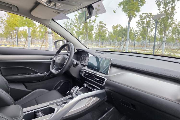 Used Geely Auto Coolray 2019 260T DCT Knight China VI Standard