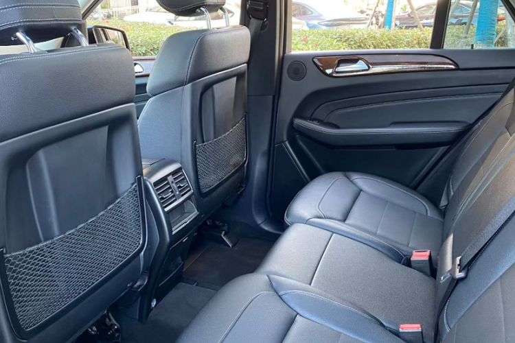 Used Mercedes-Benz M-Class 2014 ML 400 4MATIC Dynamic Model
