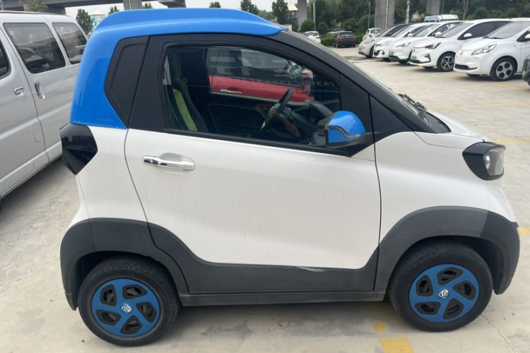 Used Baojun E100 2019 250KM Smart Drive Edition Exterior 4