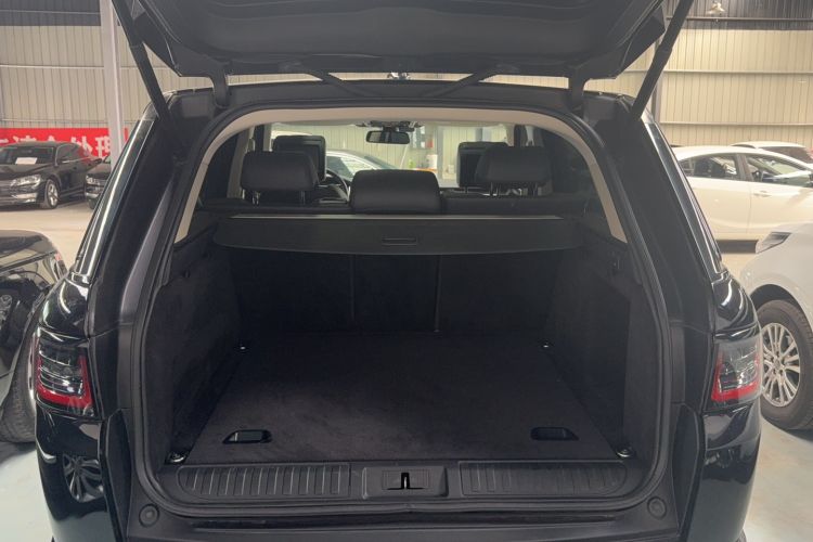 Used Land Rover Range Sport 2016 3.0 SC V6 HSE Trunk