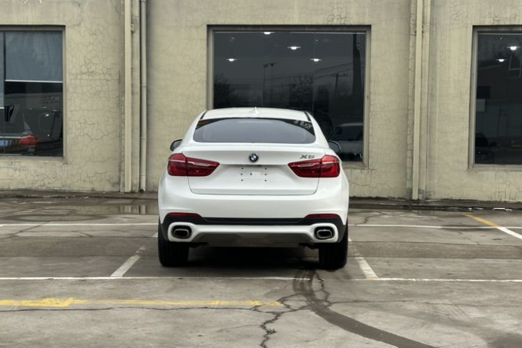 Used BMW X6 
