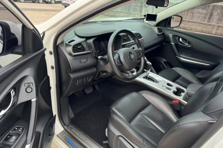 Used Renault Kadjar 2016 2.0L Two-Wheel-Drive Luxury Edition