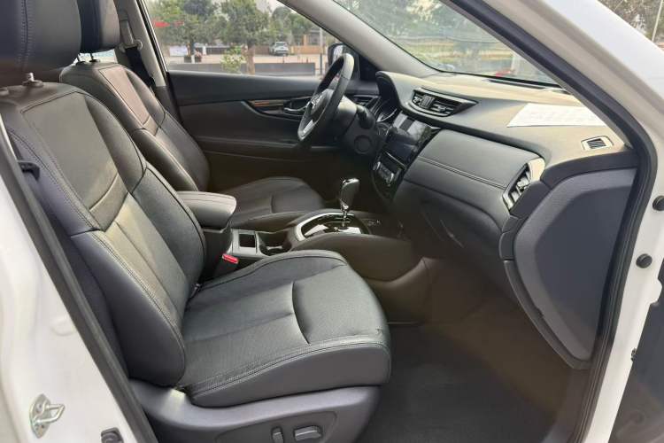 Used Nissan X-Trail 2020 2.0L XL Premium CVT 2WD SmartConnect Luxury Edition
