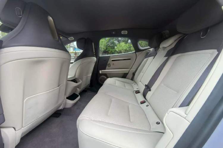 Used Avatr 06 2025 Pro Range-Extended Edition Interior 2