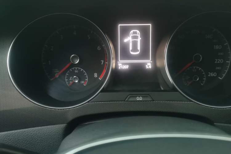 Used Volkswagen Golf Sportsvan 2018 230TSI Automatic Trend Edition