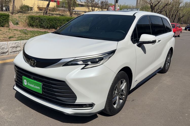 Used Toyota SIENNA 2024 2.5L Hybrid Four-Wheel Drive Prestige Edition