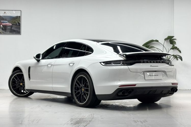 Used Porsche Panamera 2023 Facelifted Panamera 2.9T Platinum Edition Exterior 2