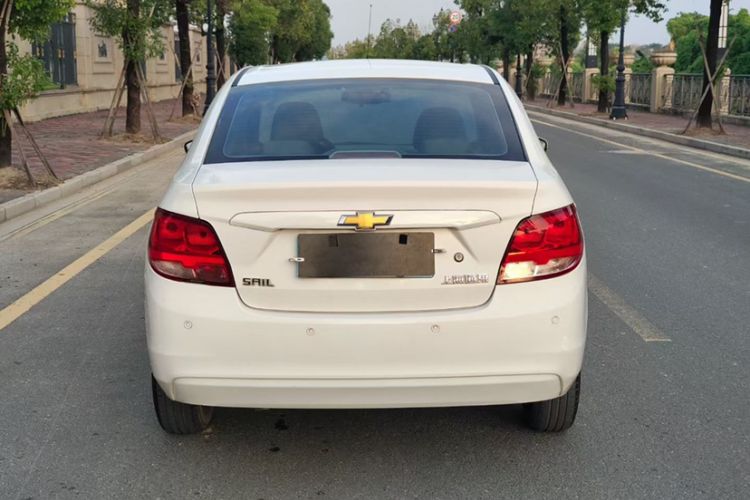 Used Chevrolet Sail 2015 Sail 3 1.5L AMT Happiness Sunroof Edition