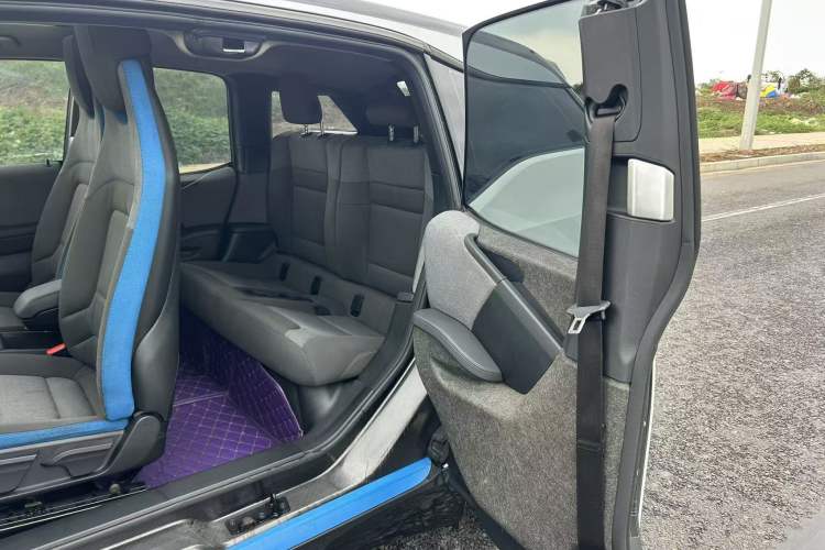 Used BMW i3 2020 Fast Charging and Smooth Driving Edition