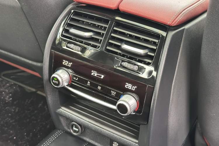 Used BMW 5 Series 2021 530Li Luxury Edition M Sport Package Interior 9