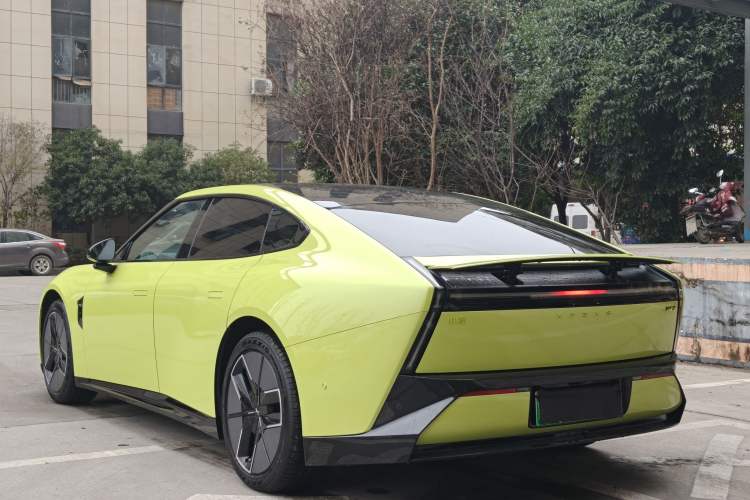 Used XPeng P7 2025 Model—702 Long Range Ultra
