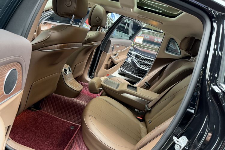 Used Mercedes-Benz E-Class 2023 Updated E 300 L Fashion Edition