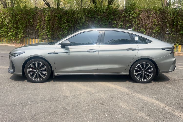 Used Chery Arrizo 8 2023 High-Energy Edition 2.0T DCT Luxury