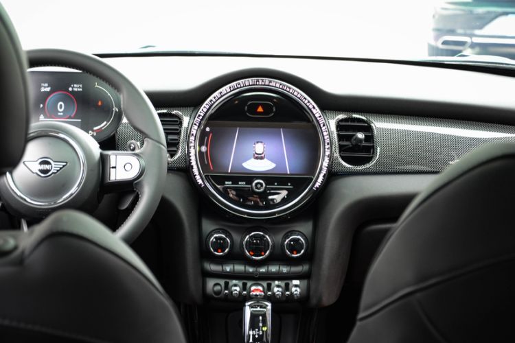 Used MINI 2022 Updated 2.0T COOPER S Classic Edition Five-Door Version Interior 10